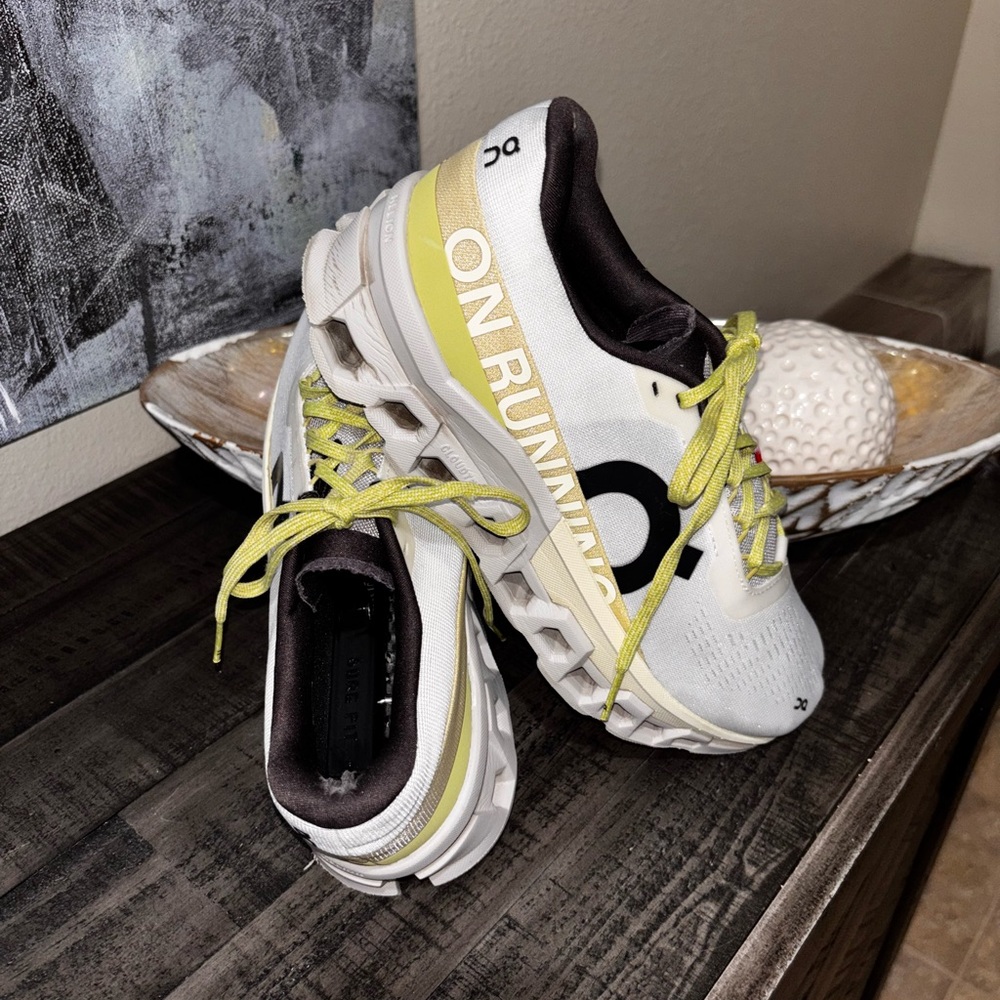 On Running Women's Shoes in White and Yellow